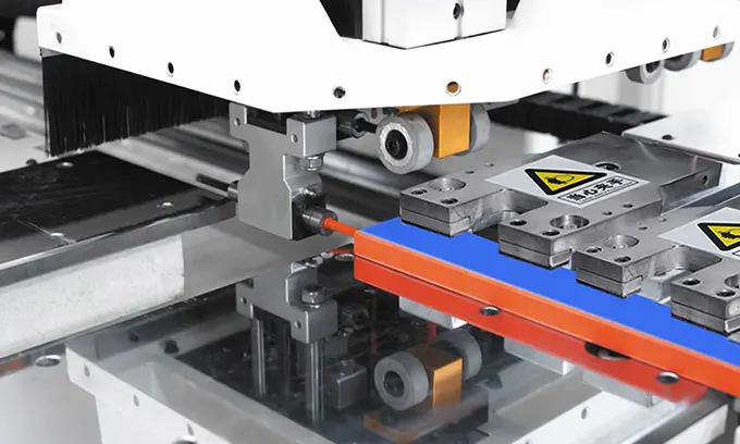 سی ان سی سوراخ کاری 6 وجه تک هِد SKH-612H